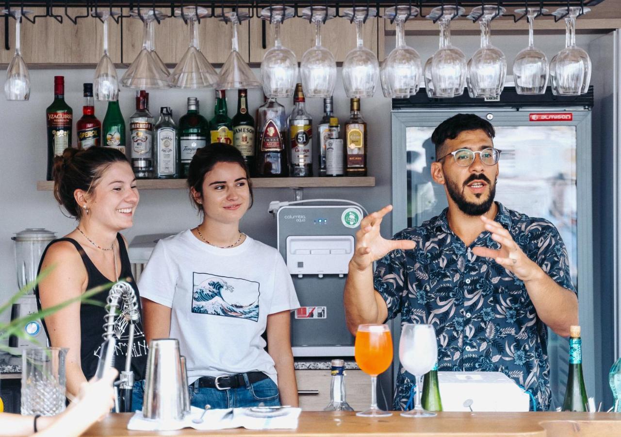 Veranera Hostel エステポナ エクステリア 写真